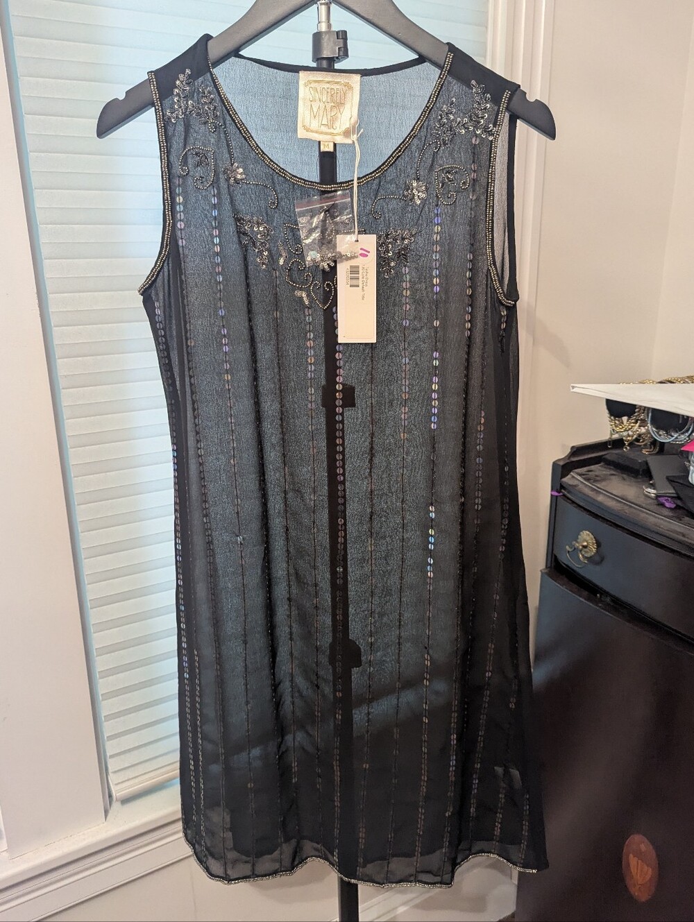 NWT Black Embellished Sleeveless Sheath Flapper Dress